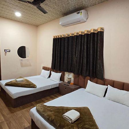 Hotel Maheshwari Green'S Ujjain Dış mekan fotoğraf