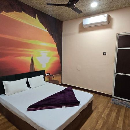 Hotel Maheshwari Green'S Ujjain Dış mekan fotoğraf