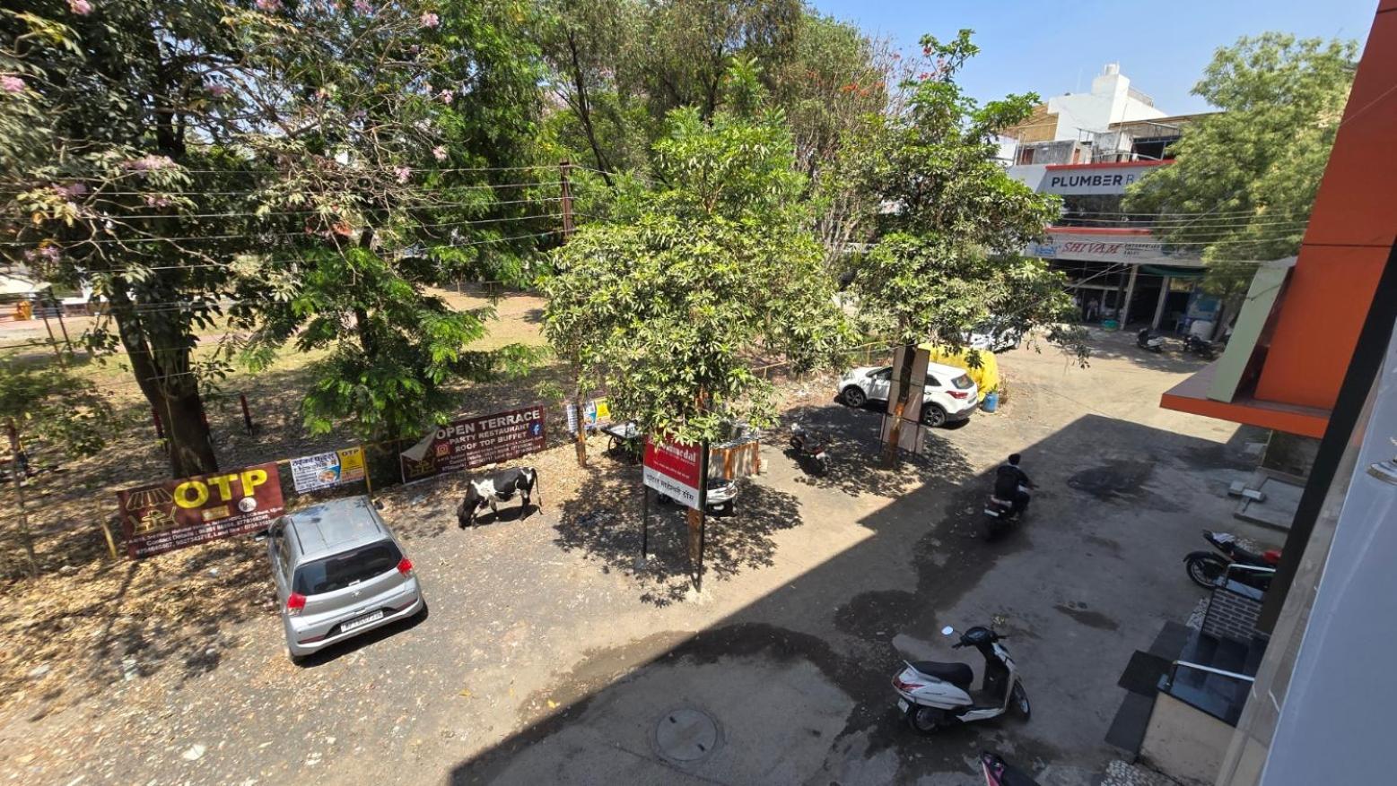 Hotel Maheshwari Green'S Ujjain Dış mekan fotoğraf