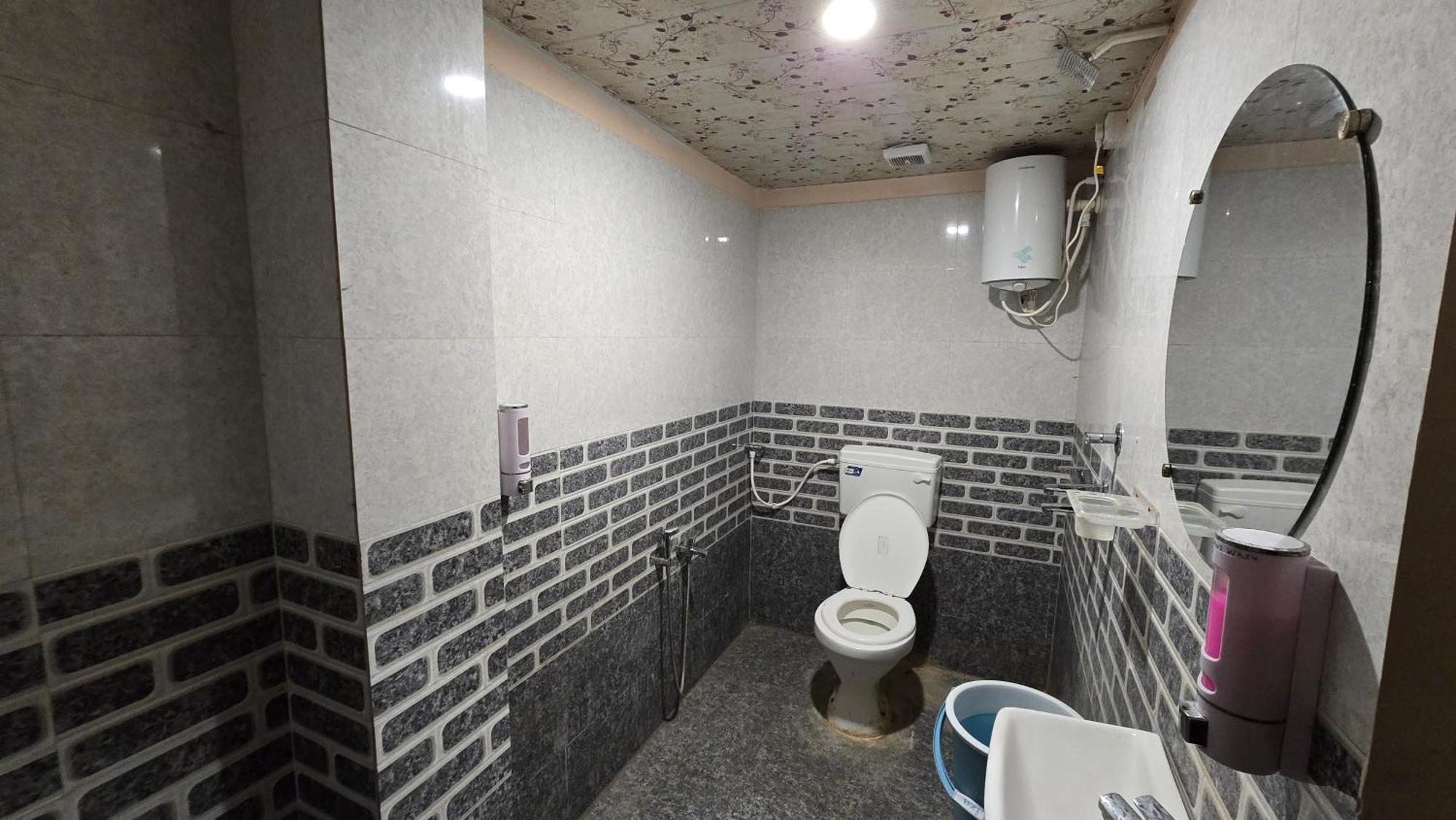 Hotel Maheshwari Green'S Ujjain Dış mekan fotoğraf